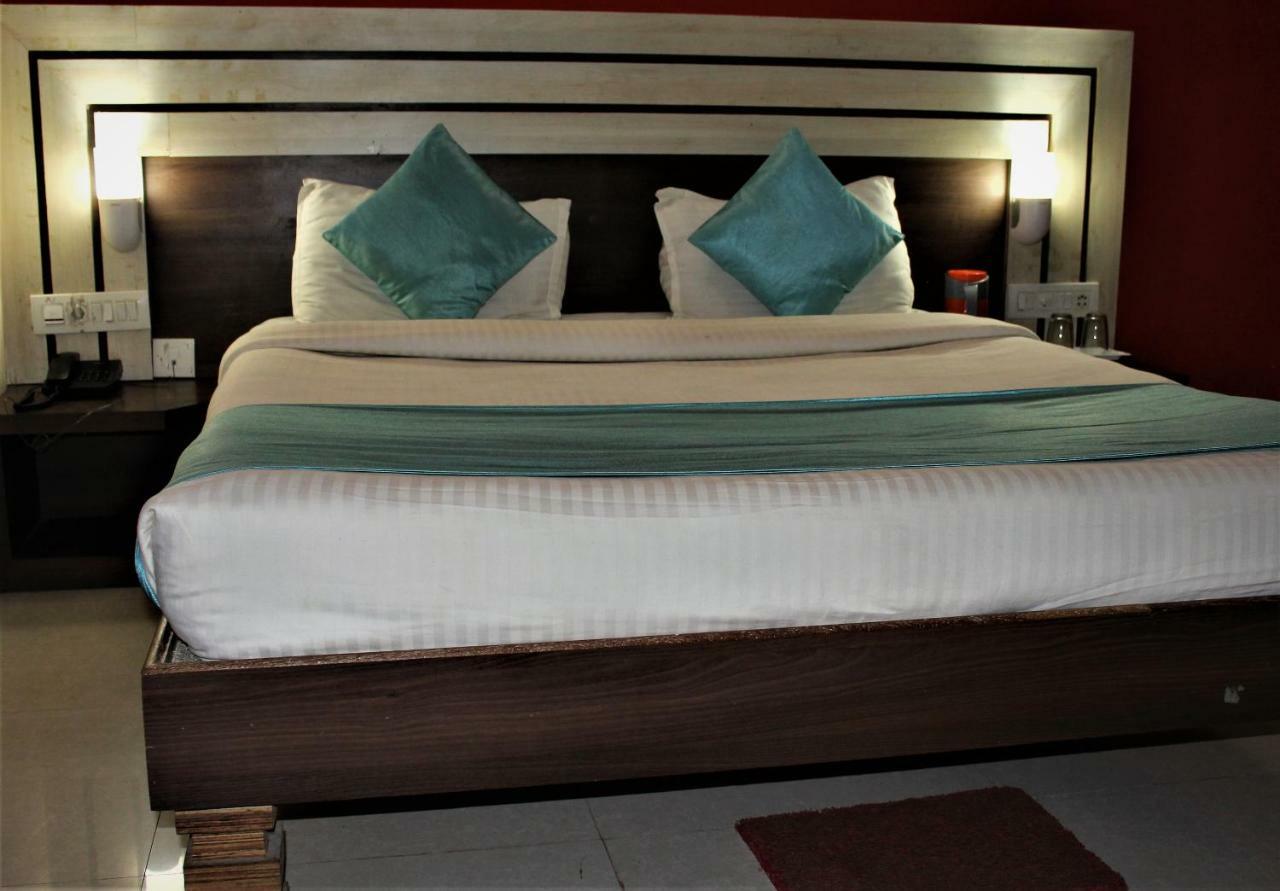 Hotel Park Lagoon Puri Zewnętrze zdjęcie